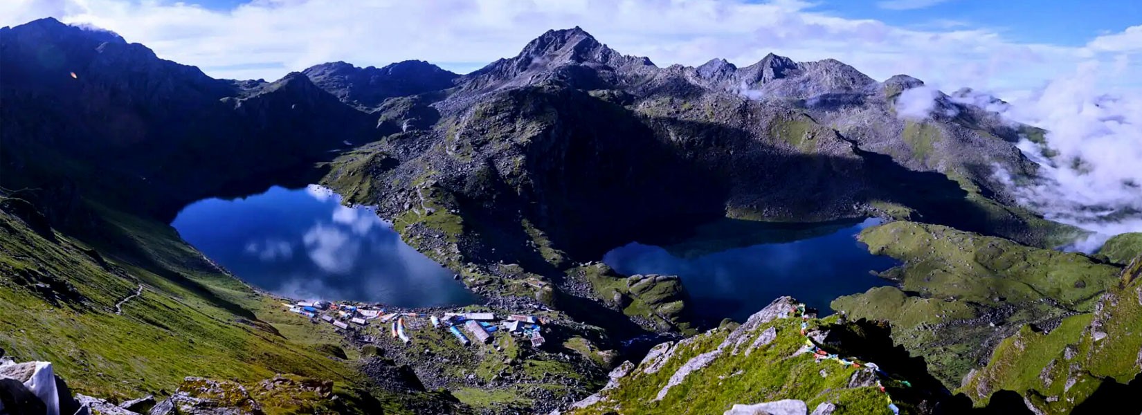 Gosaikunda Lauribinala Pass Trekking