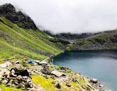 Langtang Gosaikunda Trekking